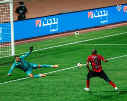 ميزياني لاعب الخلود 