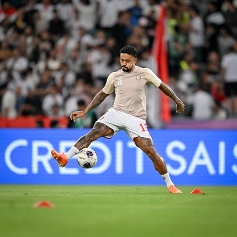 مران منتخب الإمارات على ملعب البصرة