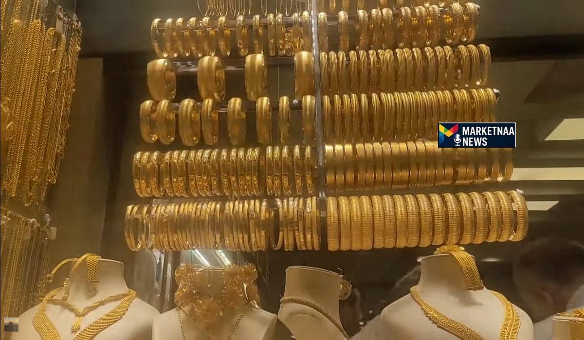 You are currently viewing أسعار الذهب عالمياً تتجاوز 4340 دولار| فبكم سعر الذهب في السعودية الآن بيعًا وشراءً الأربعاء 17-12-2025