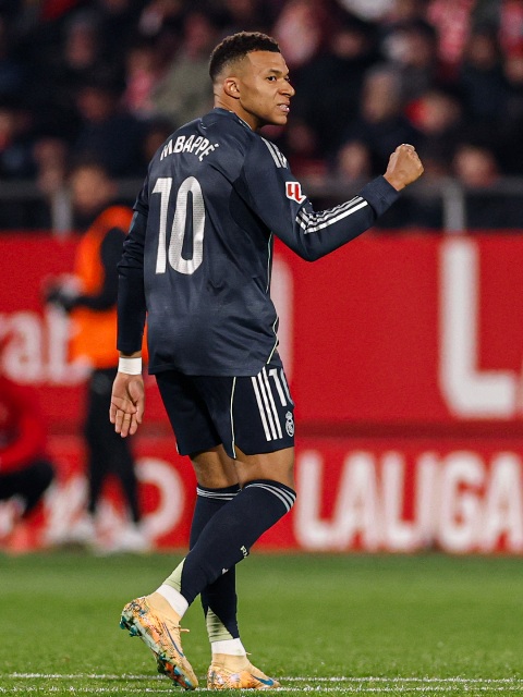 كيليان مبابي لاعب الريال
