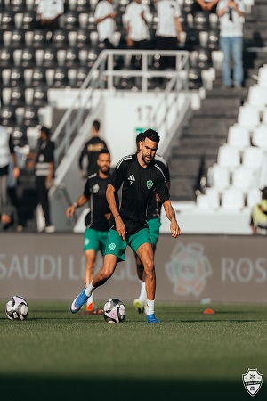 الشباب ضد الأهلي